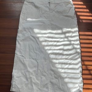 White denim skirt, ankle length, 2x